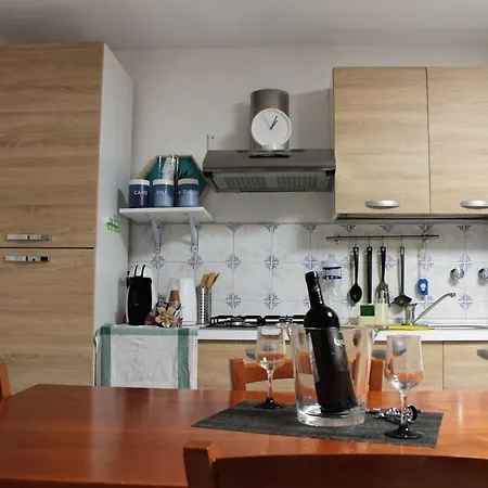 Apartment Albergaira Holiday House Palermo