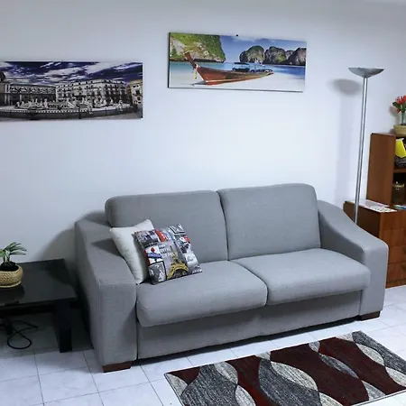 Albergaira Holiday House Palermo